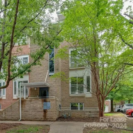 Rent this 2 bed condo on 3811 Picasso Court in Charlotte, NC 28205