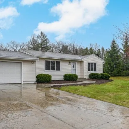 Buy this 3 bed house on 7216 South 46th Street in Franklin, WI 53132