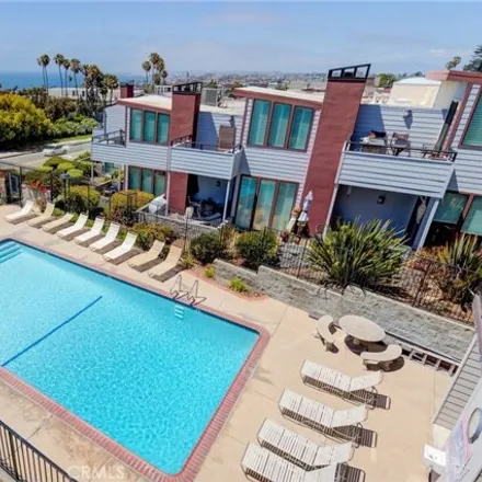 Image 3 - 215 Calle Mayor, Hollywood Riviera, Redondo Beach, CA 90277, USA - House for rent