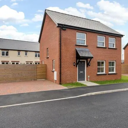 Buy this 4 bed house on A483 in Llanddewi Ystradenny, LD1 6SF
