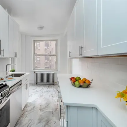Image 1 - 390 RIVERSIDE DRIVE 5B in Morningside Heights - Apartment for sale