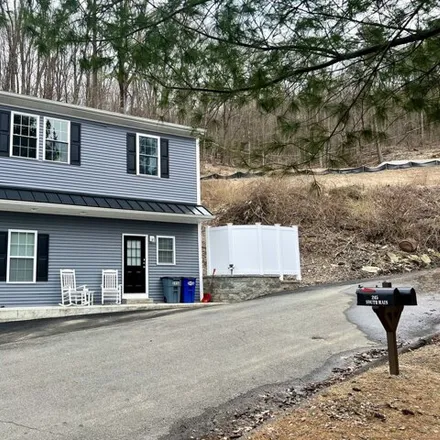 Rent this 1 bed house on 245 South Main Street in Pine Bridge, Beacon Falls
