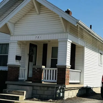 Buy this 4 bed house on 723 Gordon Street in Piqua, OH 45356