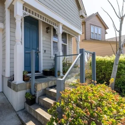 Buy this 3 bed house on 522 Seacliff Place in Richmond, CA 94801