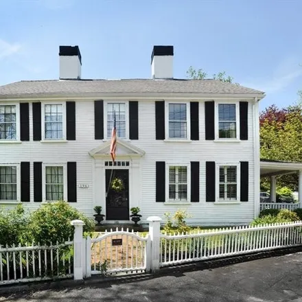 Buy this 5 bed house on 196 Main Street in Kingston, MA 02364