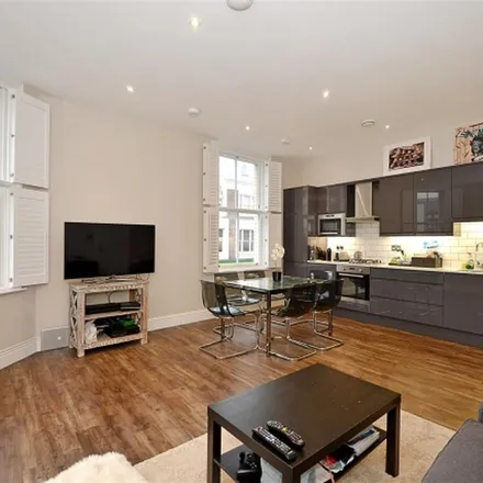 Image 2 - 216 Portobello Road, London, W11 1LT, United Kingdom - Apartment for rent