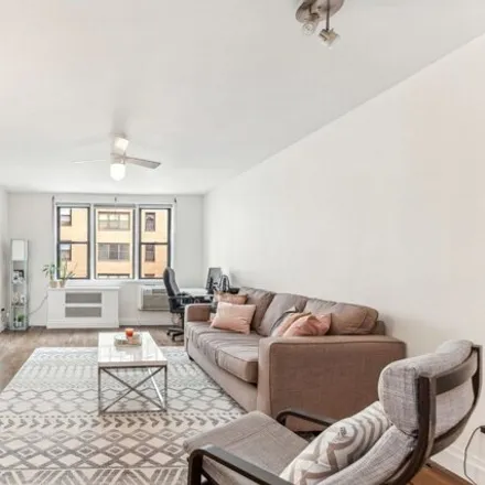 Buy this 1 bed condo on 385 3rd Avenue in New York, NY 10016