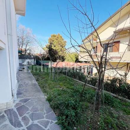 Image 9 - Viale Irsina 5, 47843 Riccione RN, Italy - Apartment for rent