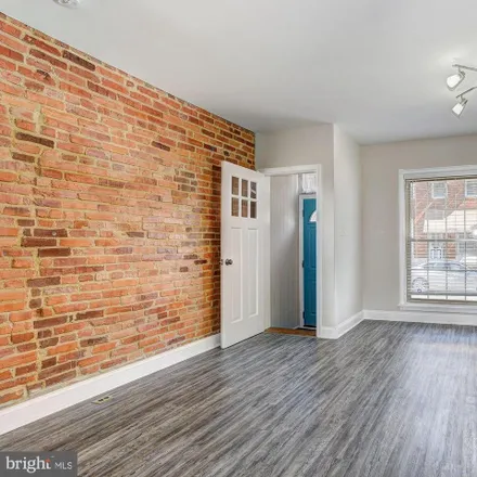 Image 4 - 742 South Decker Avenue, Baltimore, MD 21224, USA - Townhouse for sale