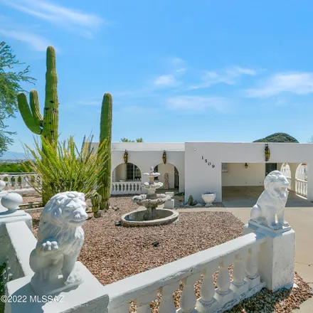 Buy this 3 bed house on 2742 West Desert Crest Drive in Tucson, AZ 85713