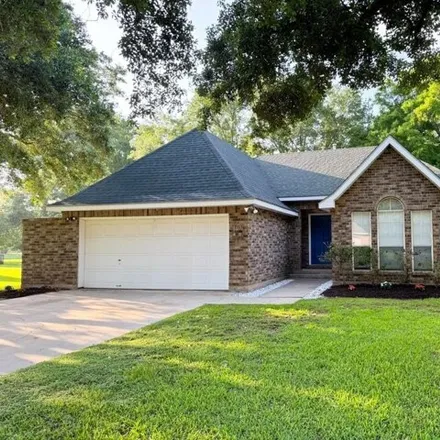 Buy this 3 bed house on 125 Bougainvillea Street in Lake Jackson, TX 77566