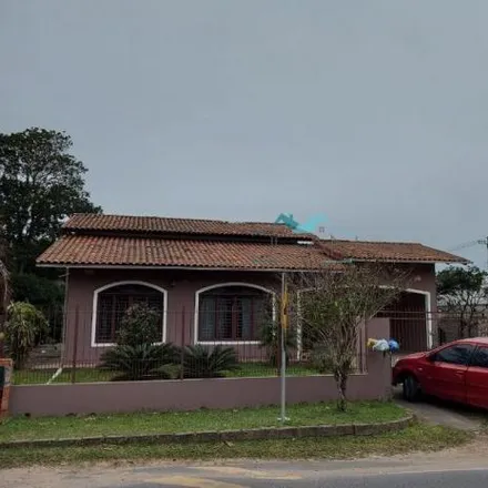 Buy this 5 bed house on Avenida das Constelações in São João do Rio Vermelho, Florianópolis - SC