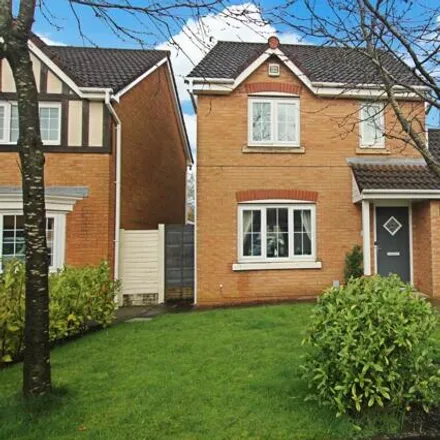 Buy this 3 bed house on Holmecroft Chase in Westhoughton, BL5 3ZN