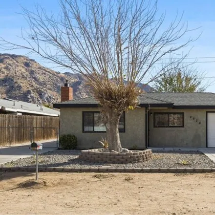 Buy this 3 bed house on 2648 Fulop Street in Lake Isabella, Kern County