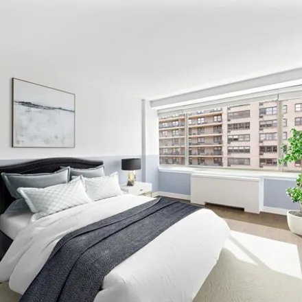 Image 7 - 315 West 70th Street, New York, NY 10023, USA - Condo for sale