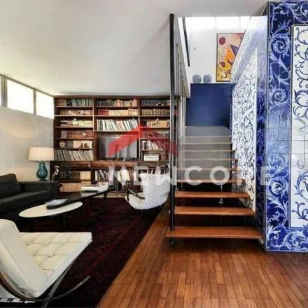 Buy this 4 bed house on Rua Manoel Couto in Cidade Jardim, Belo Horizonte - MG