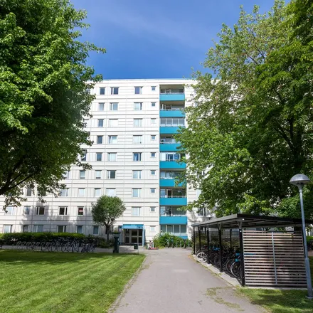 Rent this 2 bed apartment on Vendelsfridsgatan 5 in 217 62 Malmo, Sweden