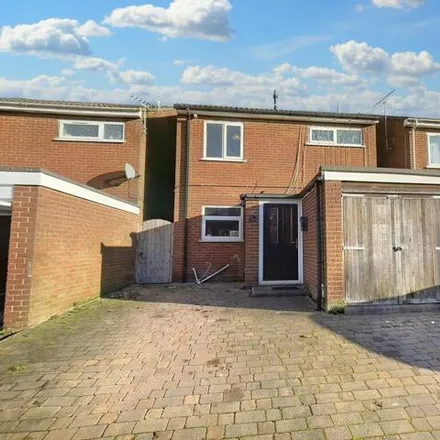 Buy this 3 bed house on Warren Hills Community Primary School in Stamford Drive, North West Leicestershire