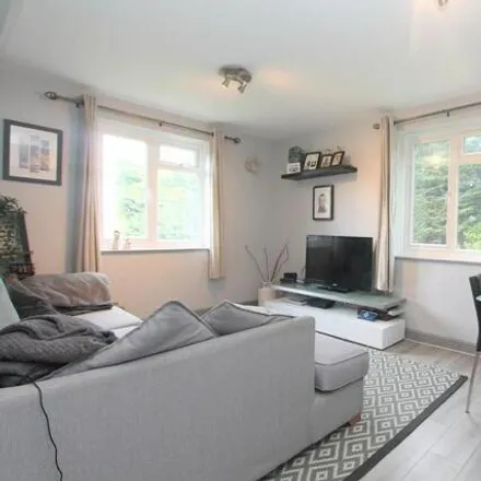 Rent this 2 bed apartment on 1-3 Benhill Wood Road in London, SM1 3SQ