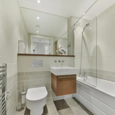 Image 9 - Whetstone Park, London, WC2A 3AB, United Kingdom - Apartment for rent