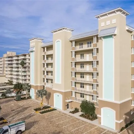 Buy this 3 bed condo on 125 Island Way # 302 in Clearwater, Florida