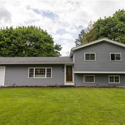 Buy this 5 bed house on 703 Pinnacle Road in Pittsford, Monroe County