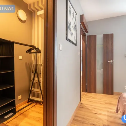 Rent this 2 bed apartment on Aleja Ignacego Daszyńskiego 25 in 31-534 Krakow, Poland