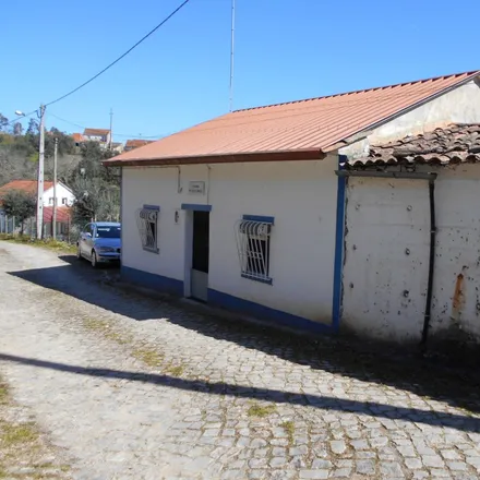 Image 5 - Rua Fonte da Pelmá, 2435-281 Pelmá, Portugal - House for sale