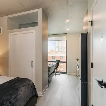 Rent this studio house on Chicago in 300 West Chicago Avenue, Chicago
