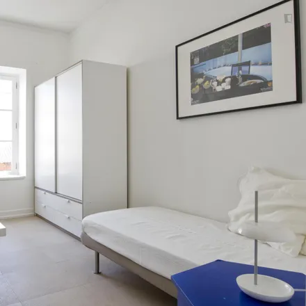 Rent this 6 bed room on Accessorize in Rua do Carmo 92, 1200-093 Lisbon