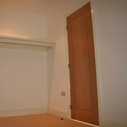 Image 5 - Augustine Way, Oxford, OX4 4DG, United Kingdom - Townhouse for rent