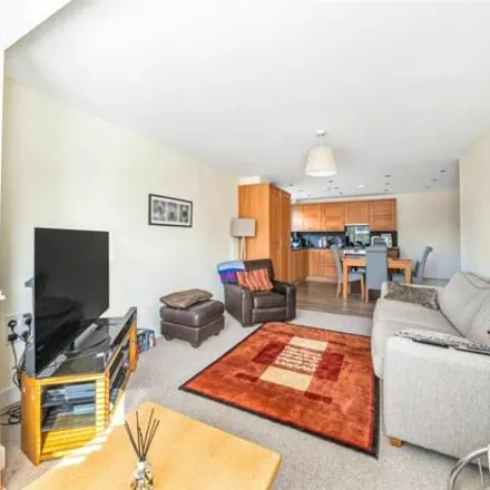 Image 3 - Skylark Avenue, Havant, PO10 7GG, United Kingdom - Apartment for sale