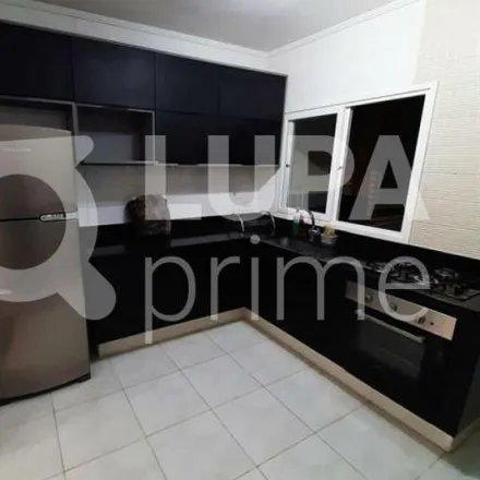 Buy this 2 bed house on Avenida Ultramarino 58 in Lauzane Paulista, Região Geográfica Intermediária de São Paulo - SP