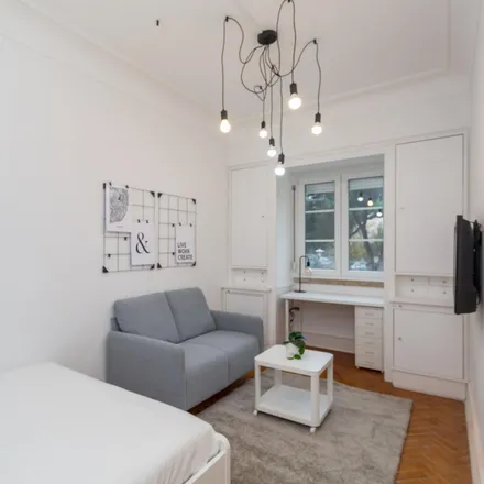 Rent this 6 bed room on Rosalinda in Avenida Padre Manuel da Nóbrega 9C, 1000-193 Lisbon