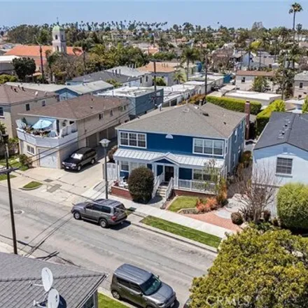 Image 3 - 263 Corona Avenue, Long Beach, CA 90803, USA - House for sale