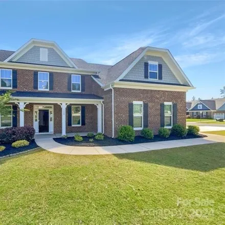 Buy this 6 bed house on 1908 Outer Cove Drive in York County, SC 29745