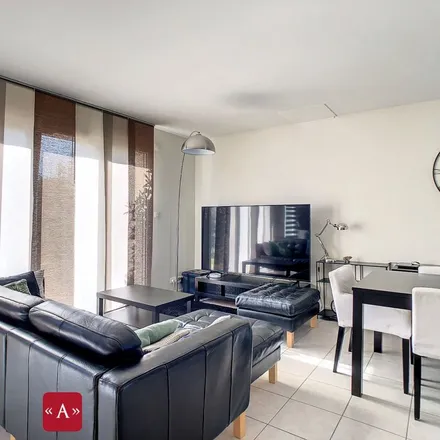 Rent this 3 bed apartment on Norauto in Route de Lavaur, 31500 Toulouse
