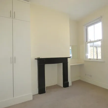 Image 5 - 1A Goodenough Road, London, SW19 3QW, United Kingdom - Townhouse for rent