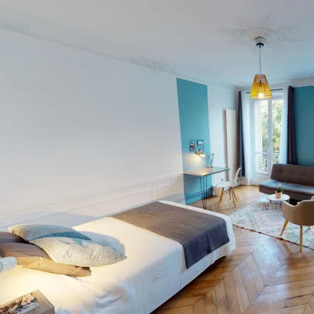 Rent this 4 bed room on 29 Boulevard de Magenta in 75010 Paris, France