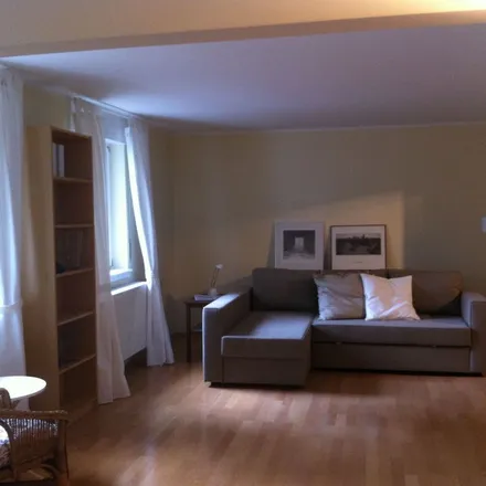 Rent this 3 bed apartment on Am Mühlkanal 26 in 60599 Frankfurt, Germany