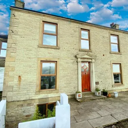 Buy this 4 bed house on Craven Lane in Gomersal, BD19 4QX