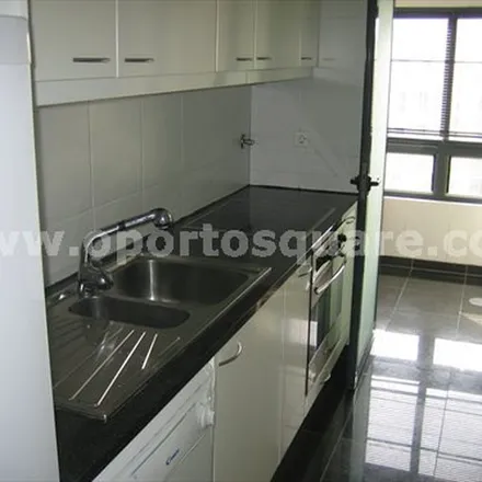 Image 2 - unnamed road, 4150-485 Porto, Portugal - Apartment for rent