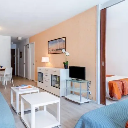 Image 7 - Biarritz, Allée du Moura, 64200 Biarritz, France - Apartment for rent