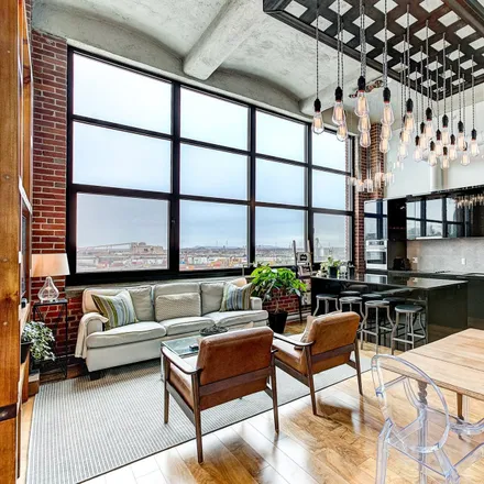 Rent this 2 bed loft on Northern Electric Building in Rue Shearer, Montreal