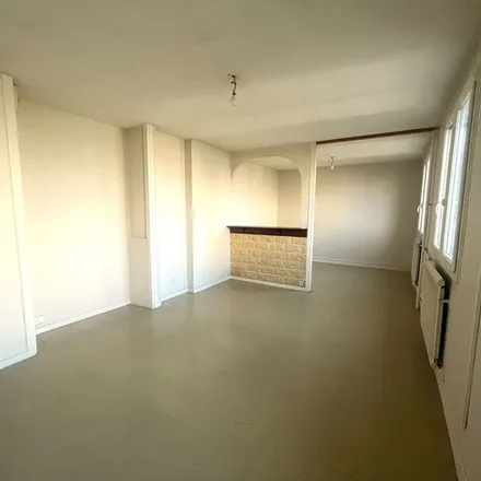 Rent this 3 bed apartment on 227 Impasse Duc Rollon in 14000 Caen, France