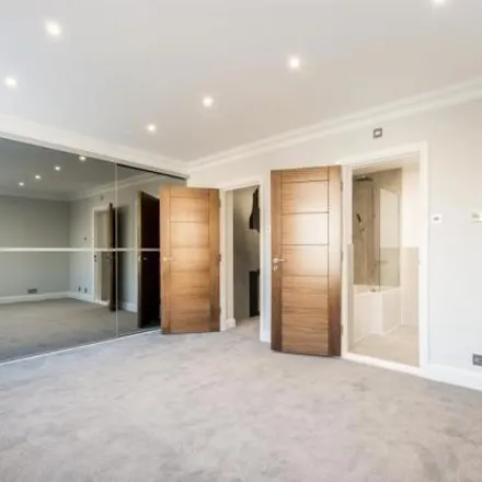 Image 3 - 5 Harley Road, London, NW3 3BX, United Kingdom - House for rent