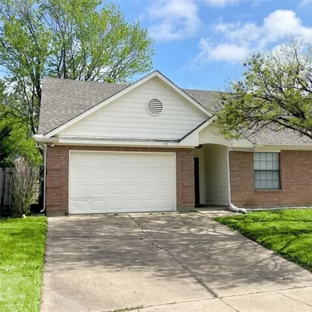 Rent this 3 bed house on 713 West Embercrest Drive in Arlington, TX 76017
