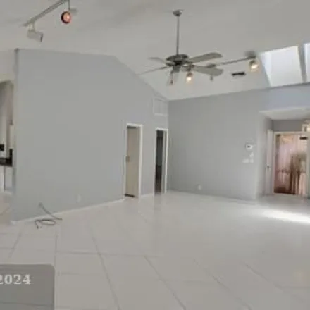 Image 3 - 7554 Solimar Circle, Palm Beach County, FL 33433, USA - House for rent