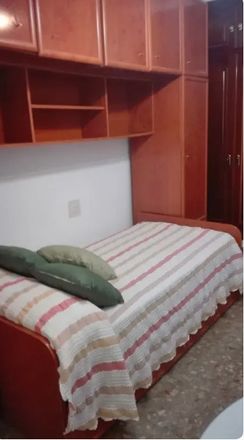 Rent this 3 bed room on Av. de José Ortega y Gasset in 10, 29006 Málaga
