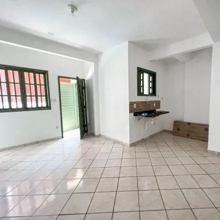 Rent this 2 bed house on Travessa Particular in São Lourenço, Niterói - RJ
